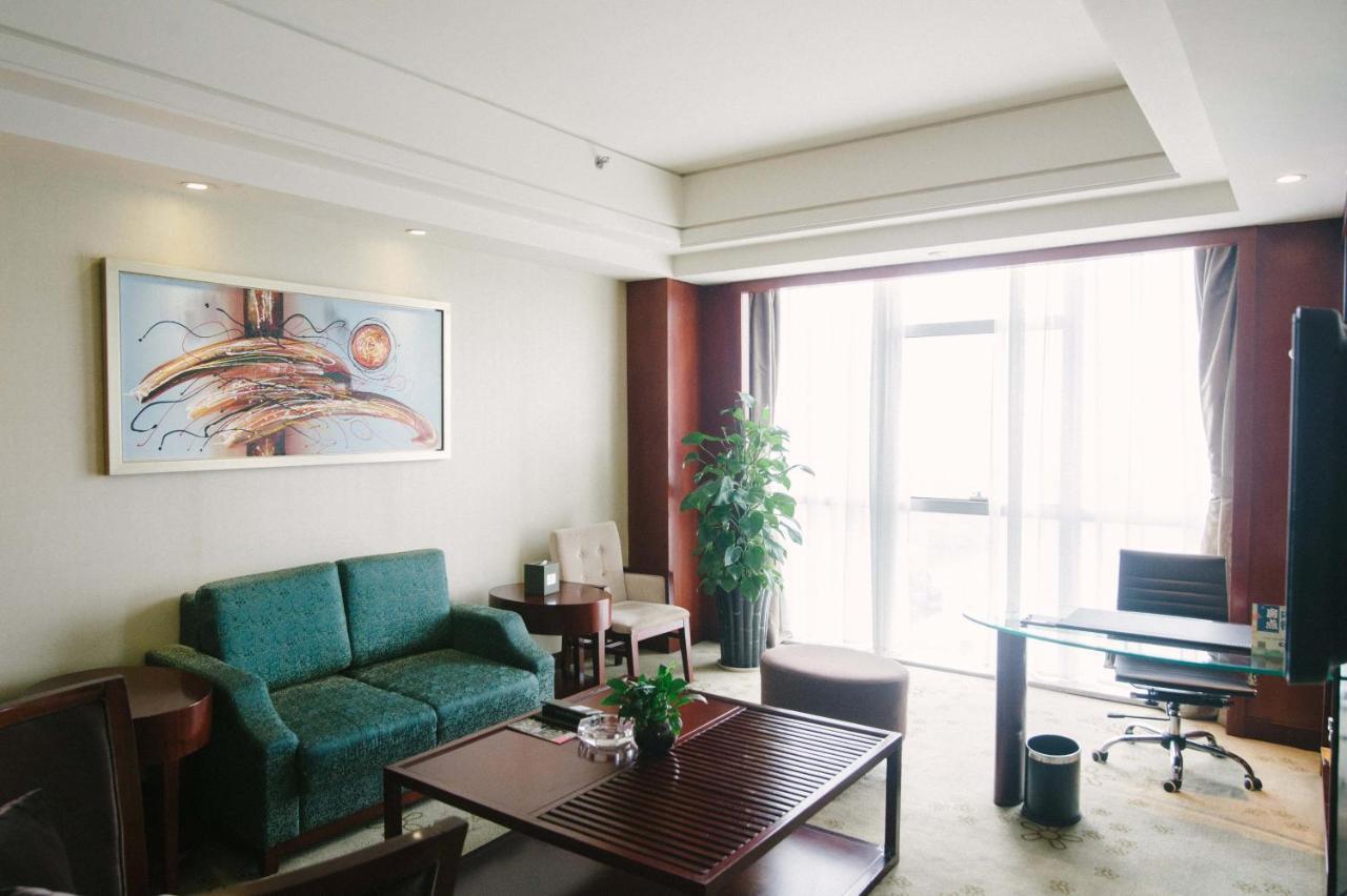 Haiwaihai Crown Hotel Ma'Anshan Екстер'єр фото